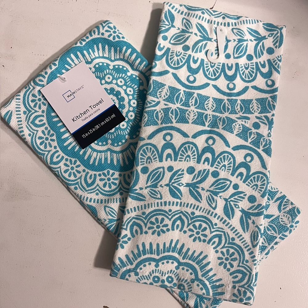 NWT Teal and White Floral towels set of 2 dish towels 100% cotton